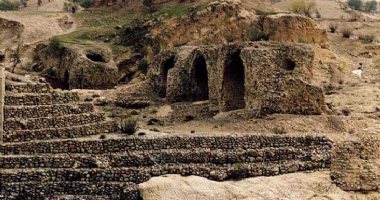 More information about Takht-e-Shah Neshin Bridge (Payeh Bridge)