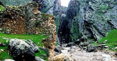 More information about Bahram-e-Choobin Gorge in Dareh Shahr