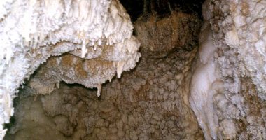 More information about Chal Nakhjir Cave in Delijan