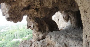 More information about Kalmakareh Cave