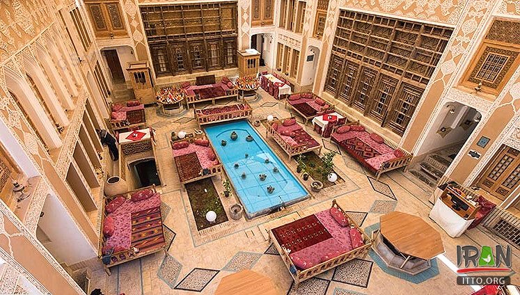 Malek Al-Tojar Traditional Hotel - Yazd