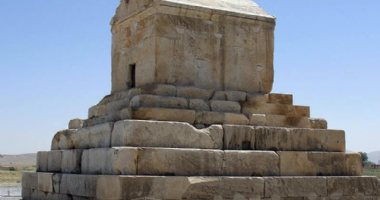 More information about Pasargadae in Marvdasht