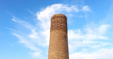More information about Naderi Tower, Fahraj