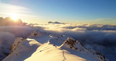 More information about Paraw Mountain in Kermanshah