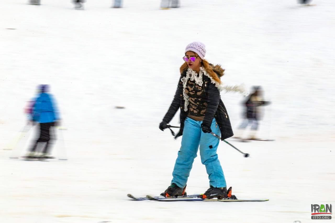 Fereydun shahr ski resort (esfahan province) - Zagros mountain range