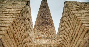 More information about Khosrogerd Minaret