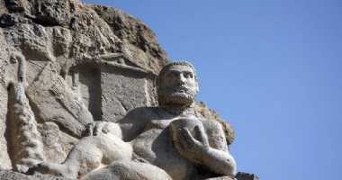 More information about Statue of Hercules in Behistun in Bisotun (Behistun)