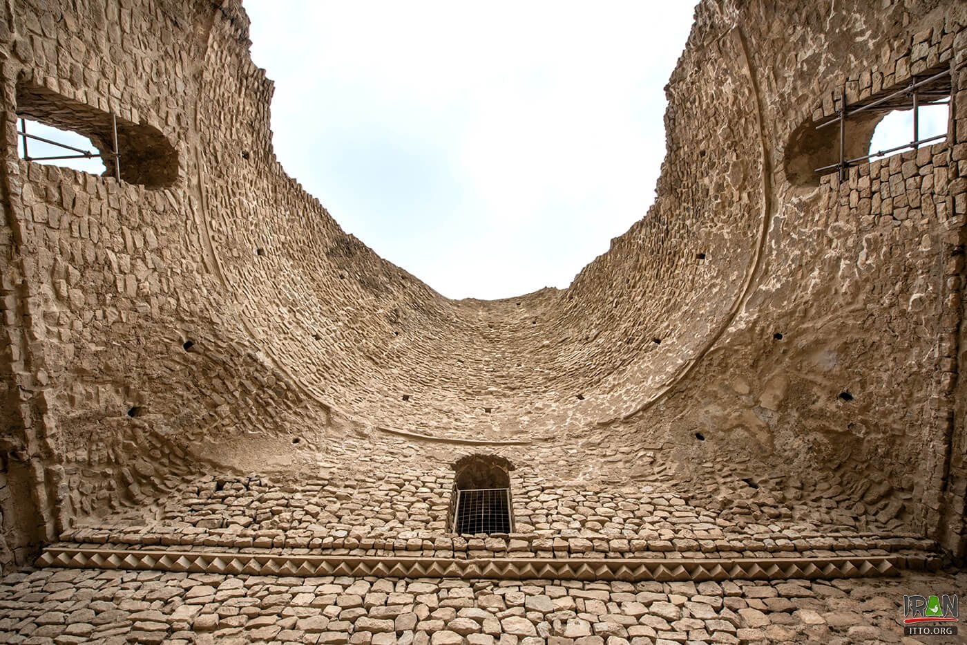 Palace of Ardashir Babakan (Firuzabad), the First Iranian Domed Structure