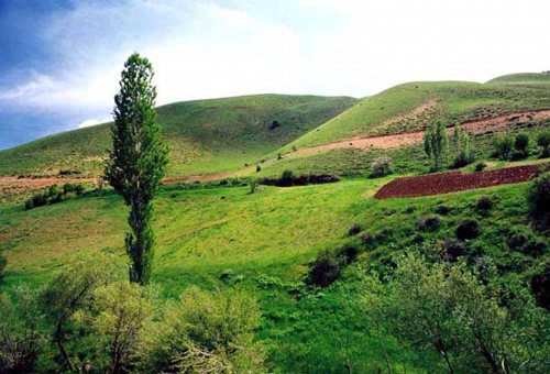 Gelian Va Estakhri Summer Residing Place in Bojnurd