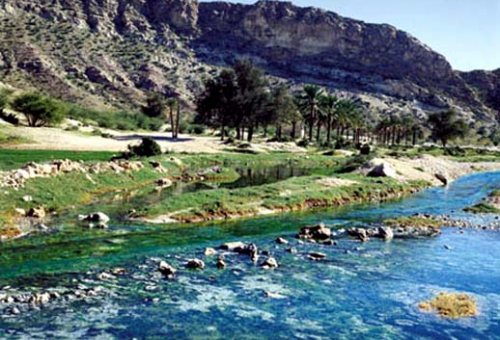 Genoo Thermal Spring in Bandar Abbas