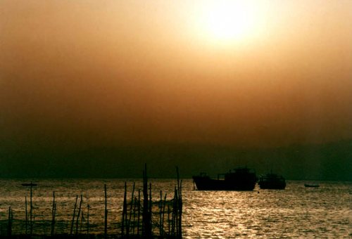 Abumoosa Island in Bandar Lengeh