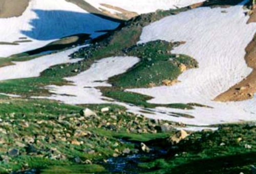 Qooshadaq Mountain in Haris