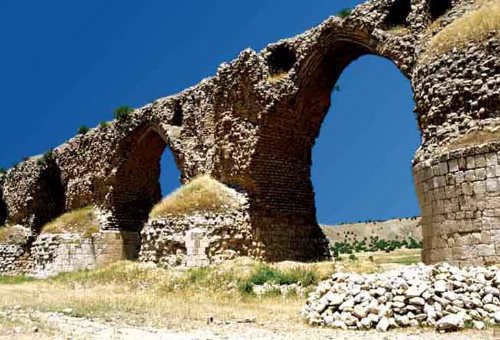 Kashgan Bridge in Koohdasht