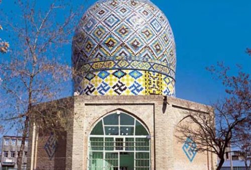 Imamzadeh Esmaeil in Abhar