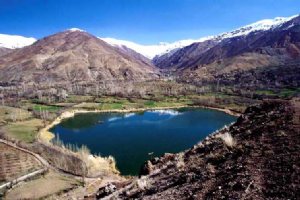 Ovan Lake near Qazvin