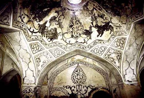 Qaslan Bath in Qorveh