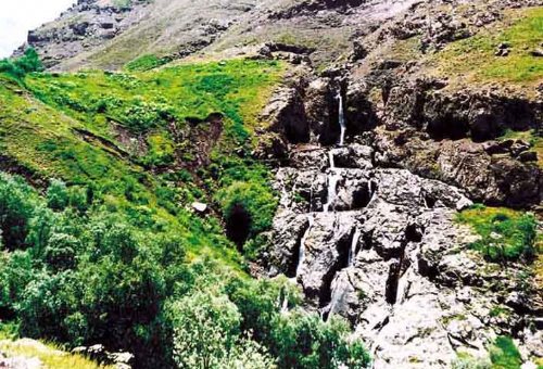 Eidj (Dahqoloo) Waterfall in Ramsar