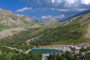 Kahman Valley (Takht-e Shaah) - Aleshtar