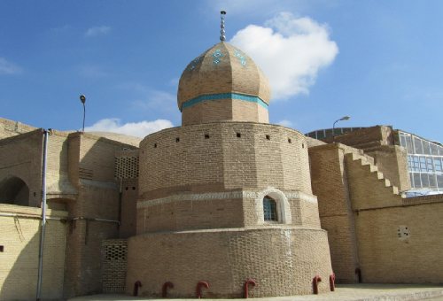 Imamzadeh Soltan Seyed Es-haq in Saveh