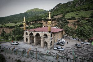 Emamzadeh Abdollah - Ziarat Village