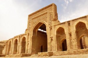 Robat Sarakhs Caravanserai
