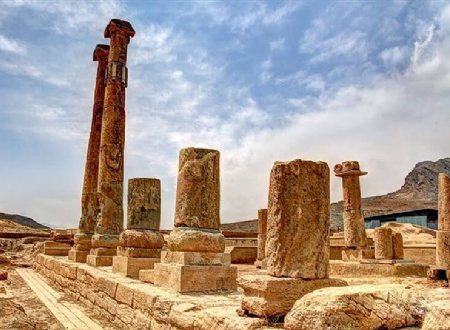 Khorheh Solooki Temple near Mahallat