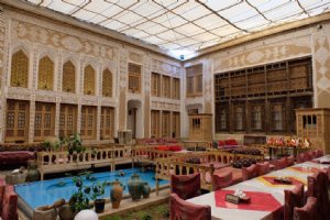 Malek Al-Tojar Traditional Hotel