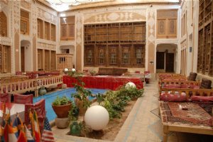 Malek Al-Tojar Traditional Hotel