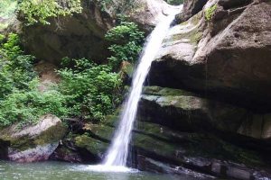 Sasang Waterfall - Minoodasht