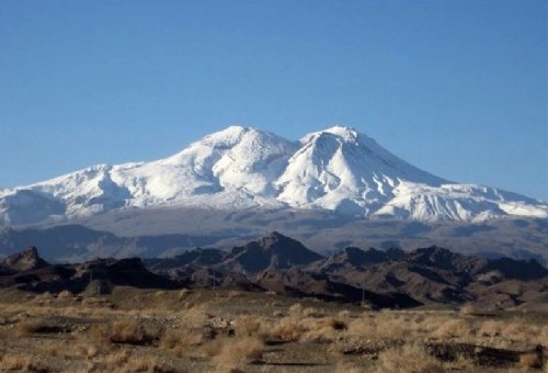 Taftan Summit in Khash