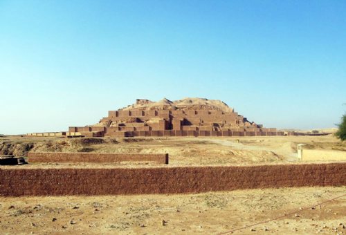 Choqamish Hill in Dezful
