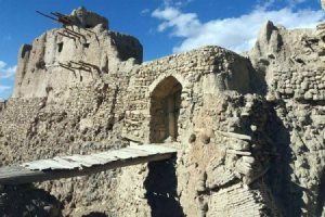 Izadkhast Castle near Abadeh