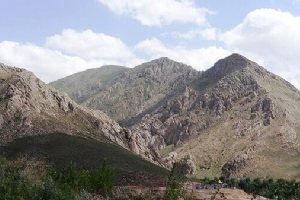 Sanduq Sandaran Mountain