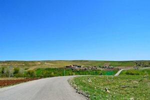 Hassankandi Village - Near Hashtrud