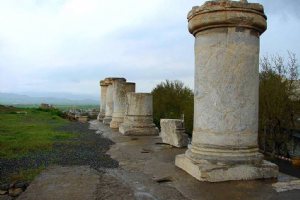 Anahita Temple - Kangavar