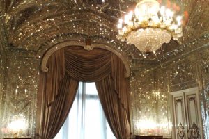 Museum of mirrors and lighting - Yazd