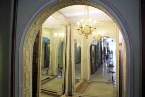 Museum of mirrors and lighting - Yazd