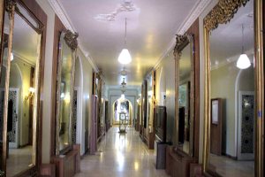 Museum of mirrors and lighting - Yazd