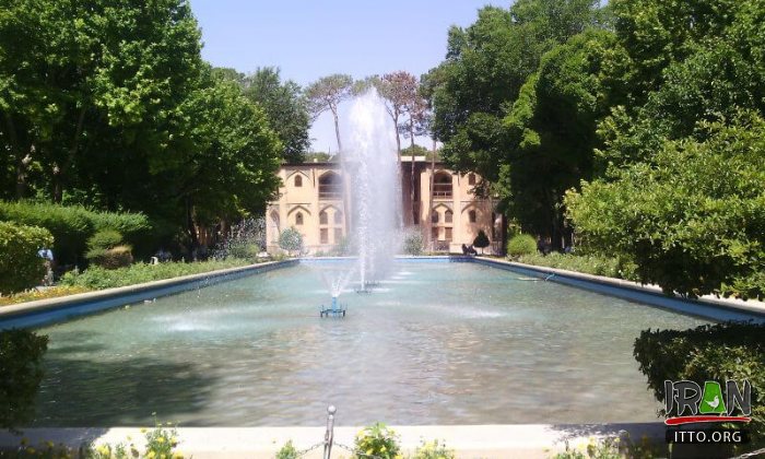 Ghadir Garden - Isfahan Flower Garden