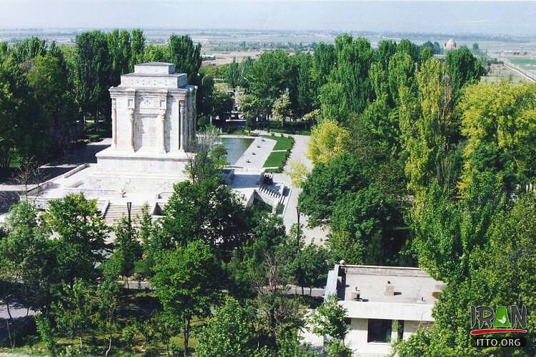 Ferdowsi's mausoleum in Tus,Tomb of Ferdosi,آرامگاه فردوسی,مقبره فردوسی,حکیم ابوالقاسم فردوسی توسی,طوسی,حکیم فردوسی,توس,طوس,خراسان,khorasan,ferdosi tomb,tomb of ferdoosi,ferdousi,ferdusi,ferdowsi,abolghasem ferdosi,abolqasem ferdousi,hakim ferdosi,khorasan razavi,Ferdowsi mausoleum