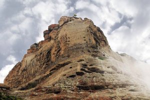 Poshtab Castle - Ahar