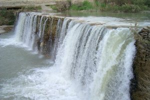 Nimvar Historical Dam near Mahallat