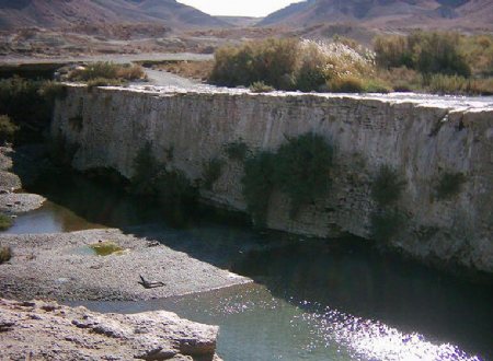 Nimvar Historical Dam near Mahallat