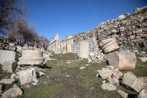 Anahita Temple - Kangavar