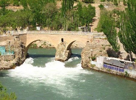 Zaman Khan Bridge - Shahr-e Kurd