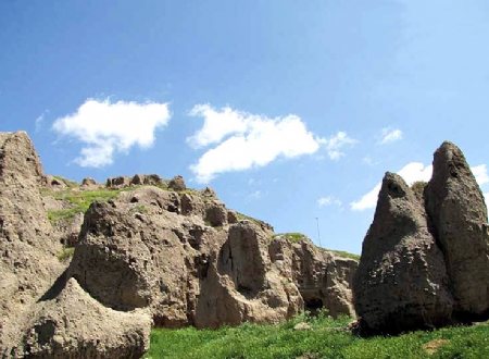 Ghale Kharabe (Yazdgerd Castle) - Malayer