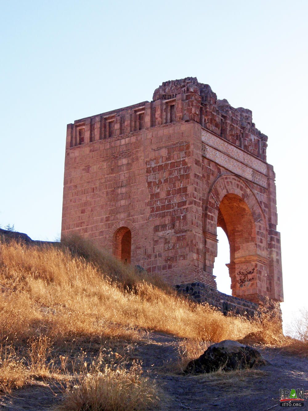 Zahhak Citadel,Narin Ghala,Zahak Castle,قلعه آژدهاک,قلعه اژدهاک,ghaleh zahak,ghaleh zahhak,ghaleye zahak