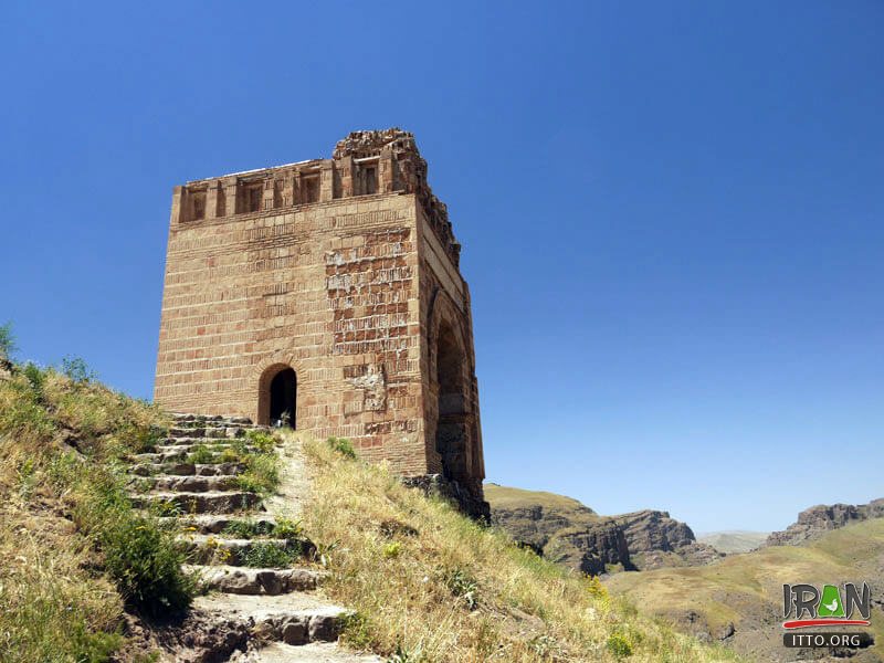 Zahhak Citadel,Narin Ghala,Zahak Castle,قلعه آژدهاک,قلعه اژدهاک,ghaleh zahak,ghaleh zahhak,ghaleye zahak