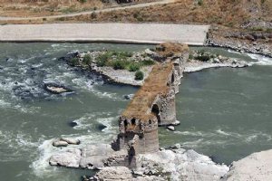 Khoda Afarin Bridge - Azerbaijan