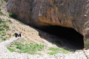 Rood Afshan Cave - Damavand